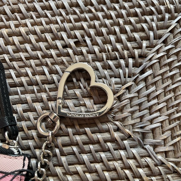 Victoria's Secret Pink and Black New York Wallet - Picture 4 of 6